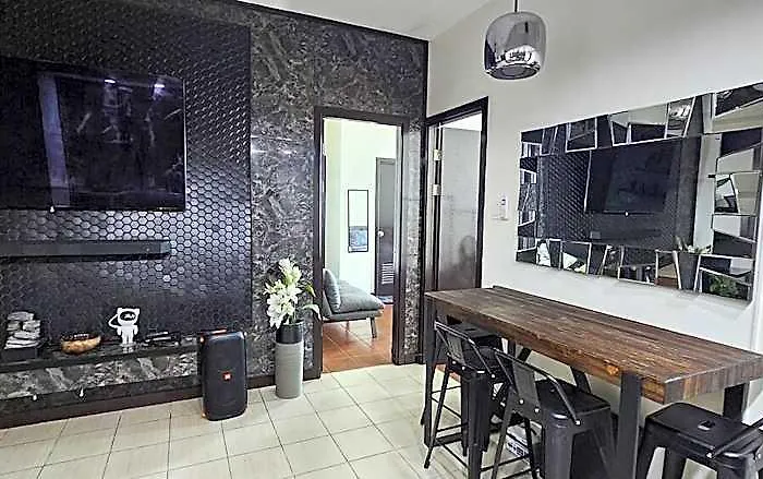 Black Diamond Suite, Karaoke 호텔 4*